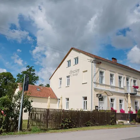 U Novaku Guest house 4*